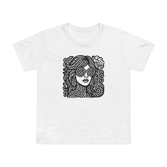Viekay Femme Vibe Tee – Vintage Energy, Modern Attitude