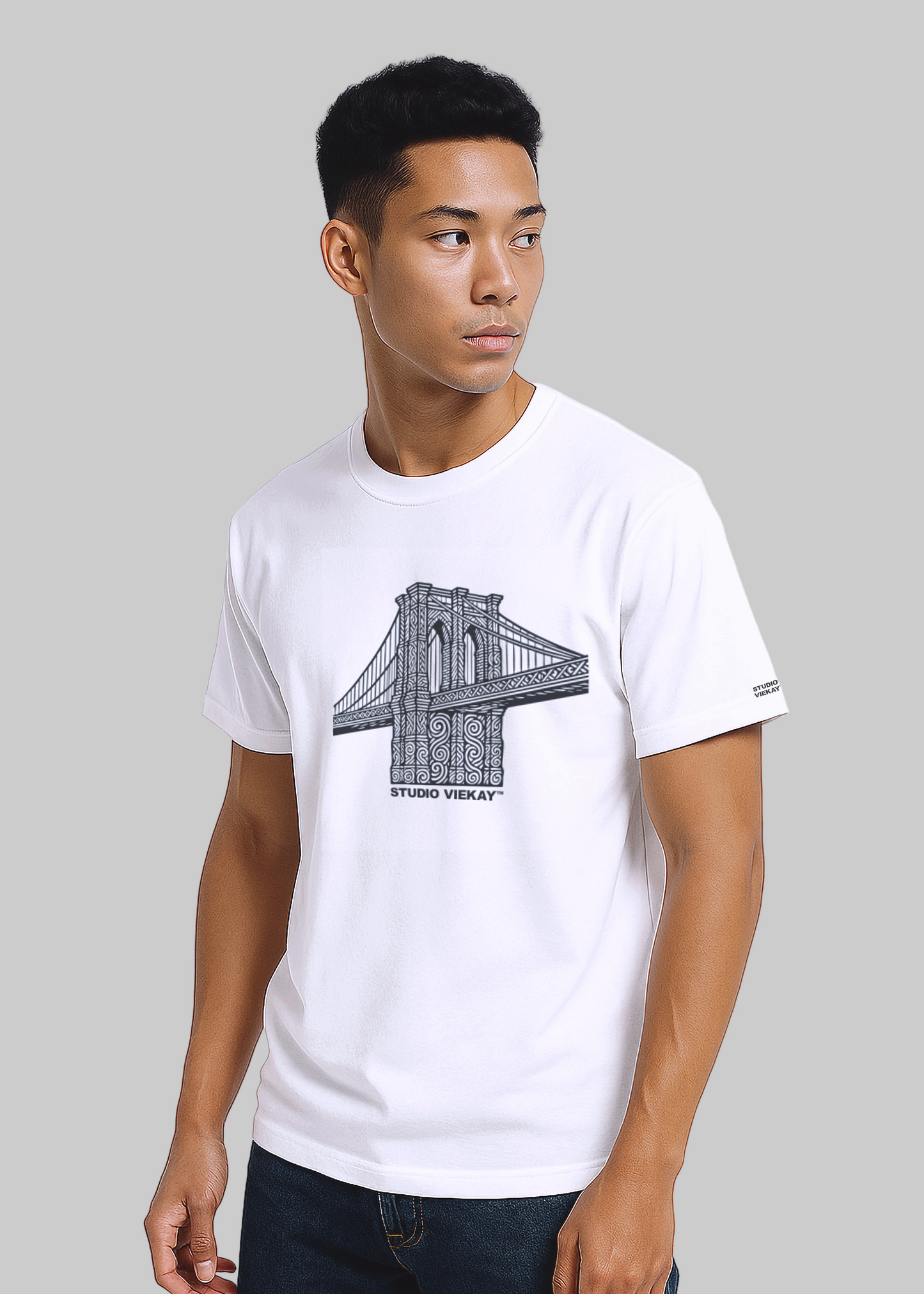 Brooklyn Bridge Graphic T-Shirt
